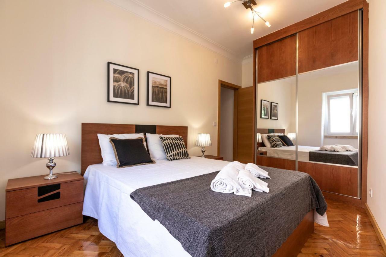Like-Home-T3 Apt-Campolide, Near Amoreiras Mall Лиссабон Экстерьер фото