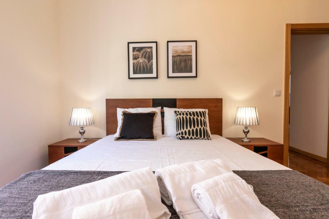 Like-Home-T3 Apt-Campolide, Near Amoreiras Mall Лиссабон Экстерьер фото